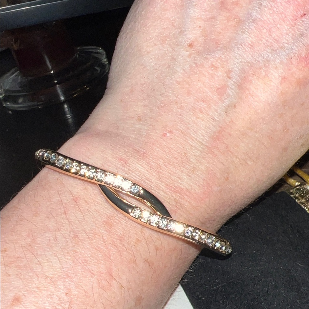 House of Harlow 1960 - Pavé Rhinestone Infinity Knot Bangle - Picture 5 of 5